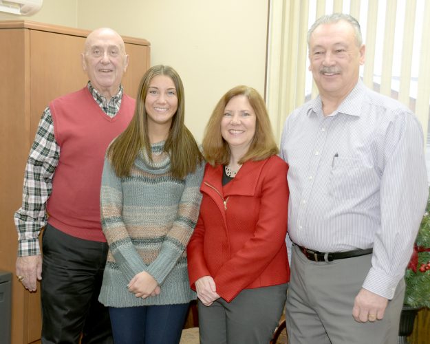 Reach 4 More staff expands